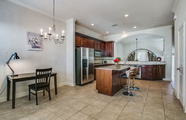 Beautifully furnished TownHome at shops - Foto 13