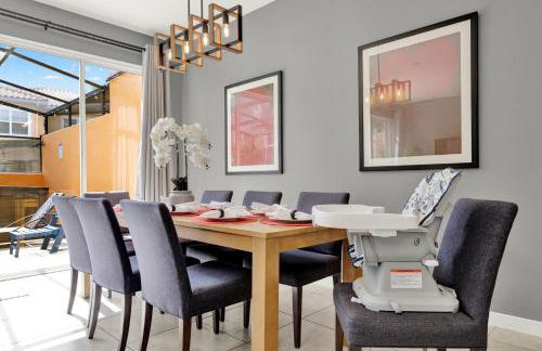 Beautiful 3 Bedroom Villa with Private Hot Tub, 10 mins to Disney! - Foto 18