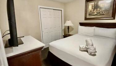 Entire Condo - 3Bed 2Bath- 5 mins to Disney Park - Photo 2