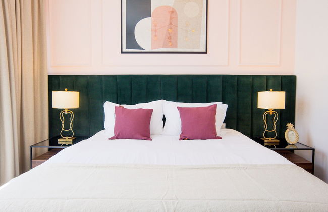 Nasma Luxury Stays - City Walk - Photo 31