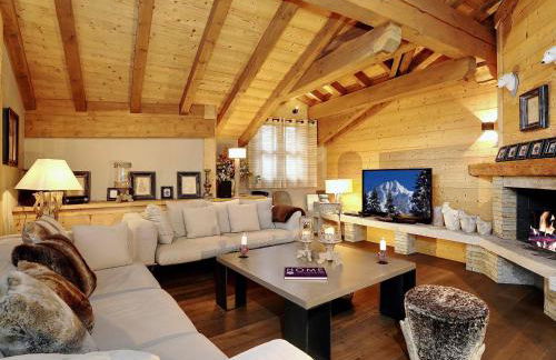Chalet de 175m² à Courchevel Le Praz - Confort et Charme pour 10 Personnes - Sauna et Terrasse - FR-1-575-11 - Foto 1