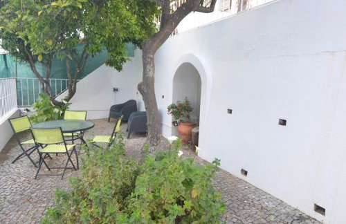 Setubal Courtyard Houses - PAINTERS HOUSE - Photo 5