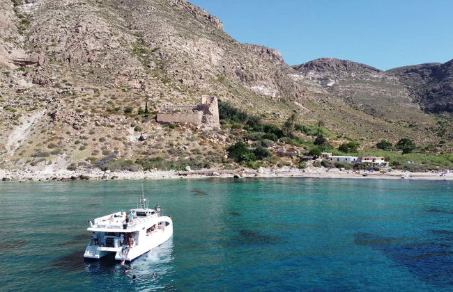 Cabo de Gata Catamaran Tour - Foto 8