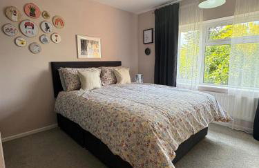 Fairfield Large 4 Bed Log Fire - Photo 7