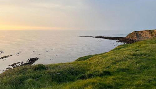 Precioso atico con vistas al mar 20 metros de Playa de Usil - Foto 3