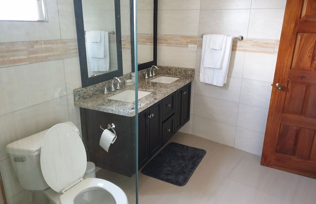 The Penthouse at Comfort Living - Foto 17