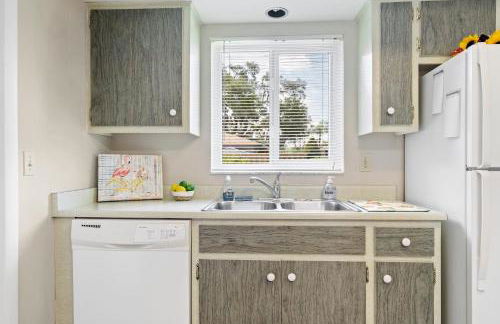 Sunny Cottage with lanai and garage, only 4 miles from Siesta Key - Foto 20