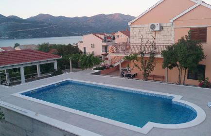 Seaside apartments with a swimming pool Kneza - Korcula - 9269 - Foto 7