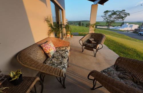 Casa com Jacuzzi Privativa Relaxamento Total em Águas de São Pedro - Foto 40