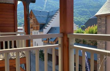 Le Rioumajou 1 - Grand T6 - Piscine - Centre St Lary - Foto 48