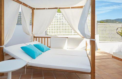 Rent Your Luxury 5 Bedroom Villa, Ibiza Villa 1053 - Foto 15