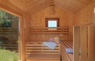 Ferienhaus Dornstetten: Sonniges Design Haus: Kamin, Sauna, Hot Pot, Zaun - Foto 62