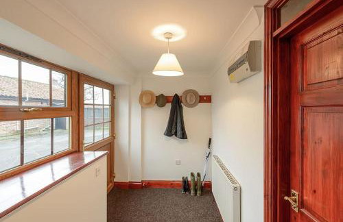 Wood Farm Stables - Sleeps 6-8 - Photo 36