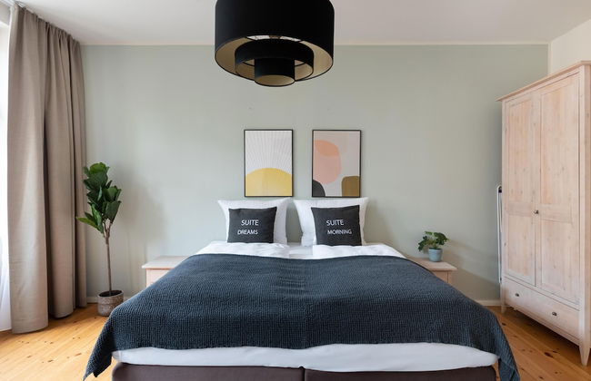 Schoenhouse Berlin City Street - Photo 1