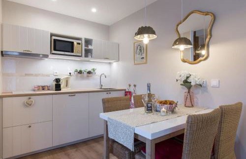 Rosebury Cottage 1 bedroom Free Street parking-5min from Colmar - Photo 6