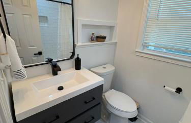 Ideal house close to everything - Foto 48