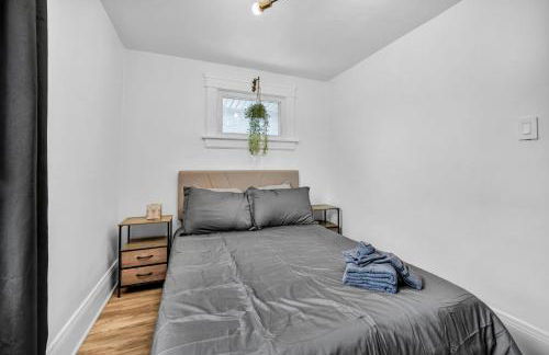 Modern Stylish Urban Haven 4 Bedroom 2 Bath - Dog Friendly - Foto 18