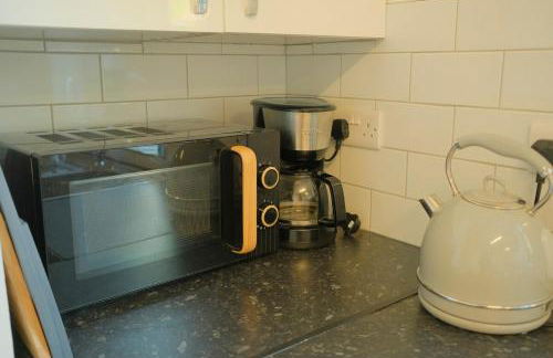 3 Bedroom House by Brookland Stays Serviced Accommodation Short Lets Leeds - Foto 9