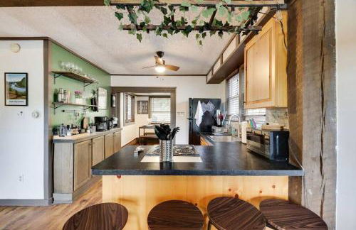 Lake View Enchanted Treehouse- Lake Harmony - Foto 54