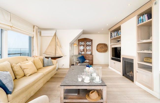 Stunning Penthouse With Free Parking and sea View - Foto 66