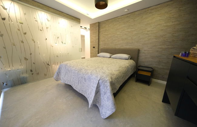 Sky Garden Suites - Photo 6