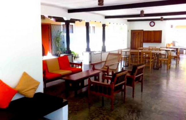 Yoho Lagoonside Holiday Bungalow - Foto 2