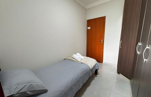 Casa Moderna, Confortável e com Churrasqueira - Foto 12