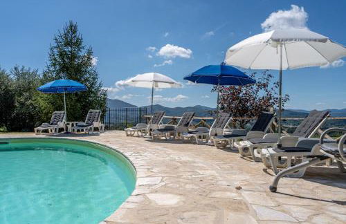 Villa San Lorenzo - Hilltop Villa With Private Pool, Jacuzzi & AirCO - Photo 42