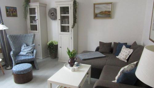 Liebevoll eingerichtete Ferienwohnung Huus up de Warf - Foto 3