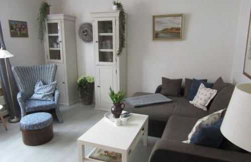 Liebevoll eingerichtete Ferienwohnung Huus up de Warf - Photo 3