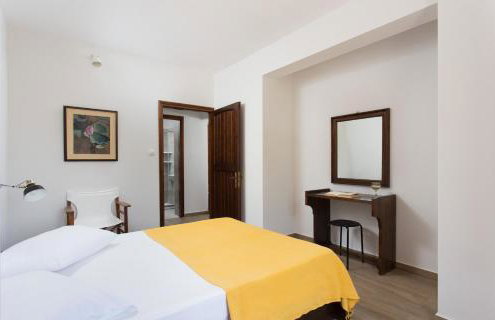 Venetia Apartments - Photo 25