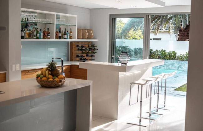 Amara Lincoln - 100m From Camps Bay Beach - Foto 16