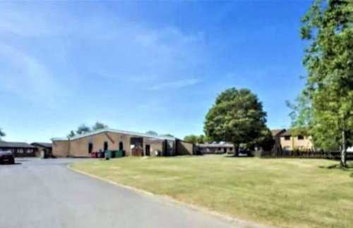 Lovely 5 Person Chalet in St Margaret's at Cliffe - Foto 28