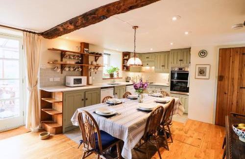 Chilvery Farm Cottage - Photo 5