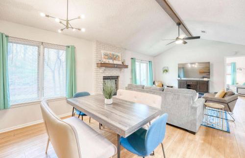 Modern Bentonville Retreat - Sleeps 6 Near Trails - Foto 9