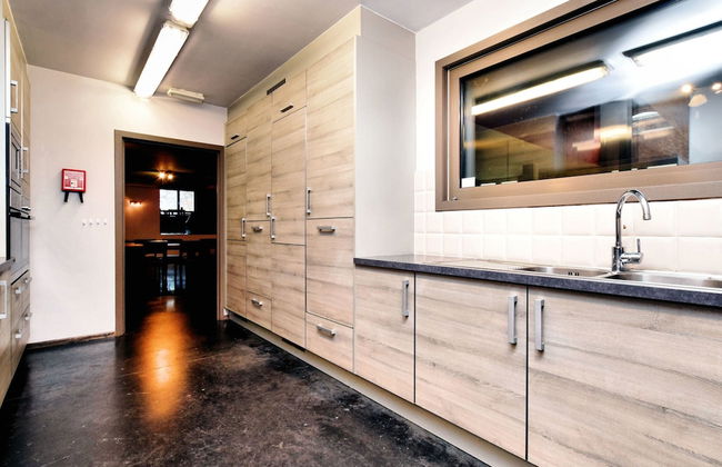 Unique Holiday Home with Pool near Park & Ski Area - Photo 7