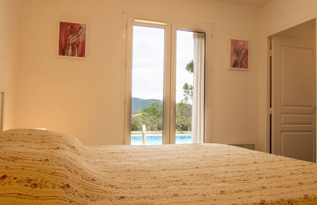 3 bedroom House in Bagnols-en-Forêt with private pool and garden - Photo 17