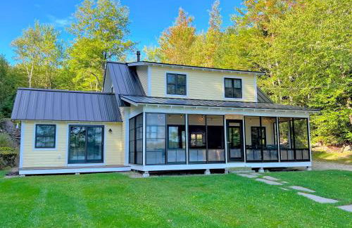 91WR Lake vibes and views at this waterfront home in the White Mountains - Foto 18