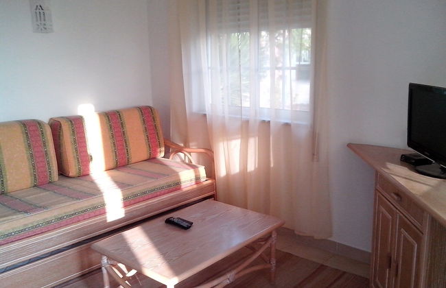 Albufeira 1 Bedroom Apartment 5 min From Falesia Beach and Close to Center! E - Foto 6