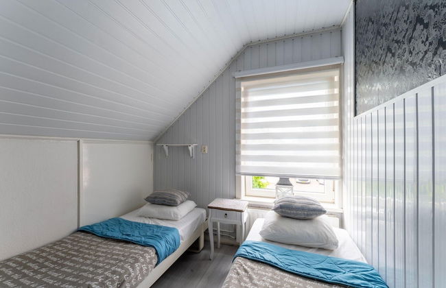 Vlissingen Home Near the Beach - Photo 6