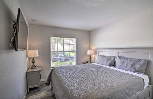 Bright and Airy Fort Myers Home with Pool Access! - Foto 15