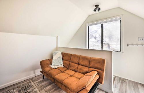 Shared Dock and Seasonal Pool Lakefront Grove Cabin - Foto 20