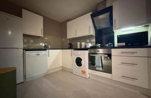 Stylish 1-Bed Riverside Views Near DLR Canary Wharf - Foto 12