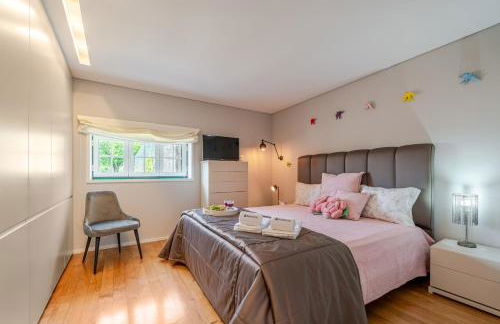 HostWise - Modern Villa & Shared Pool in Paredes - Foto 19