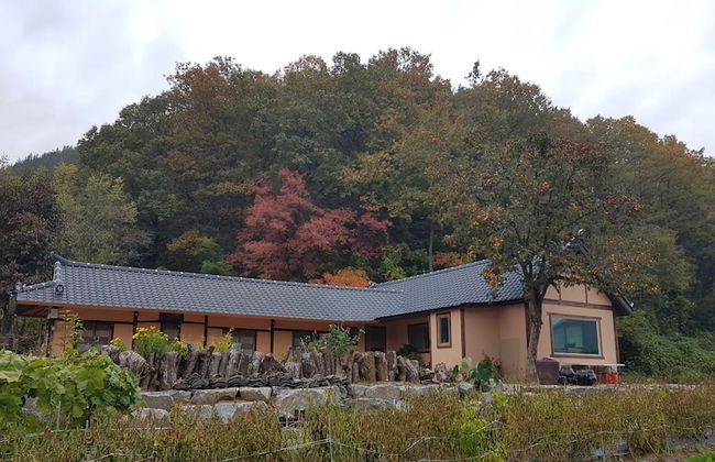 Moonlight House - Photo 52