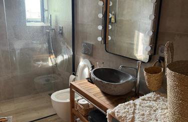 The Balcony Nest - Foto 15