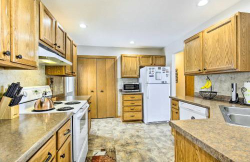 Fishing Haven Family Home on Indian Lake - Foto 6