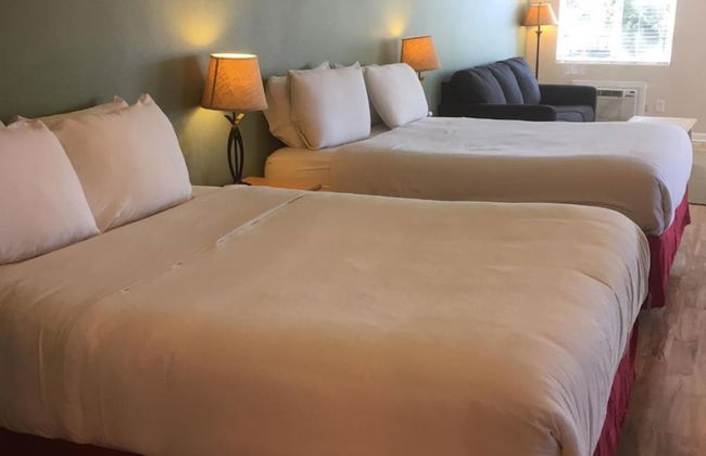 Clear Lake Cottages & Marina - Foto 3