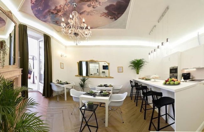 Luxury Apartment with SPA - Photo 12