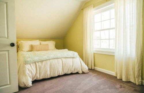 Cozy Cottage, Hot Tub, Fire Pit, 15min to Hudson and hiking - Foto 17